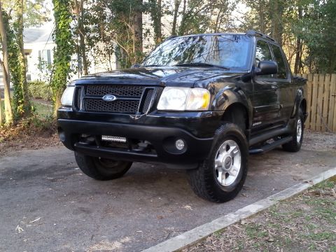 2001 Ford Explorer photo