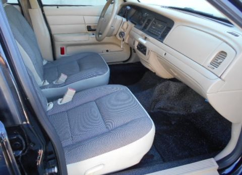 2007 Ford Crown Victoria photo