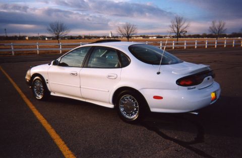 1998 Ford Taurus “2 Horns”