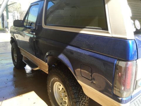 1996 Ford Bronco - This 1996 Ford Bronco is shown from the side, highlighting its two-tone paint scheme.