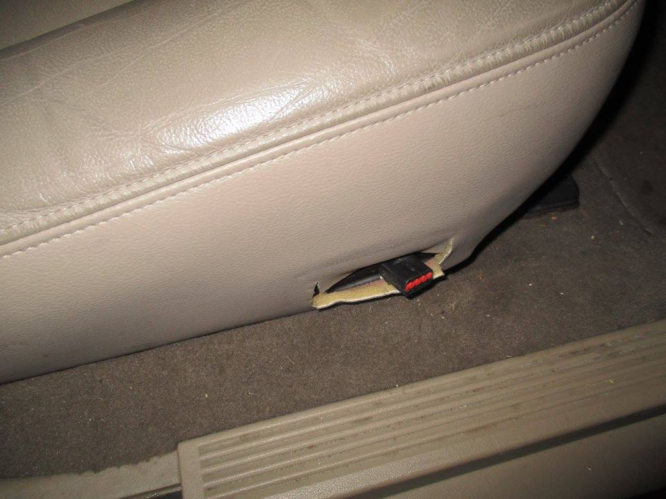 Lumbar switch was broken