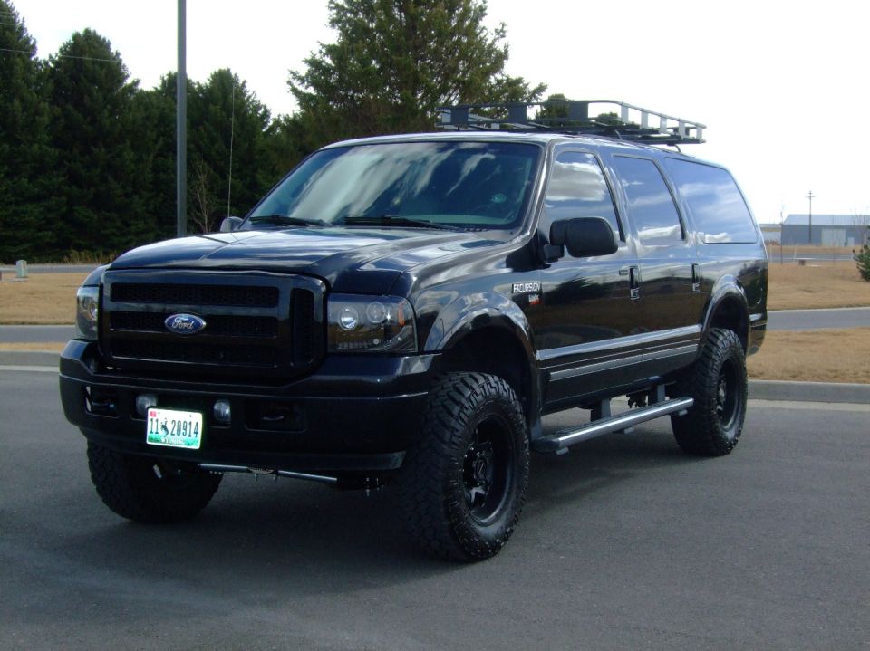 2005 Ford Excursion “Zombie Crusher”