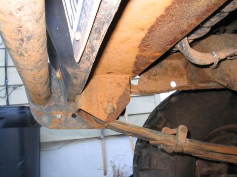 1979 Ford Bronco - 2"x6" crossmember added for strength