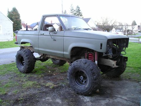 1986 Ford Bronco II - This 1986 Ford Bronco II has been modified with a lift kit and oversized tires.