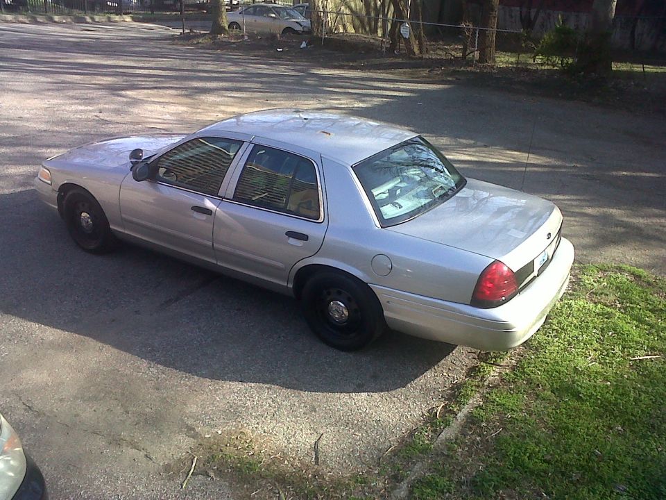 2005 Ford Crown Victoria “Kate”