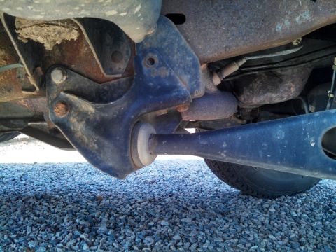 1995 Ford Bronco - Old Stuff: Rough Country 2.5" Radius arm drop bracket