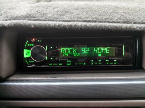 1995 Ford Bronco - Kenwood Excelon head unit.