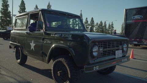 1993 Ford Taurus - This military Ford Bronco has U.S. ARMY markings and a white star on the door.