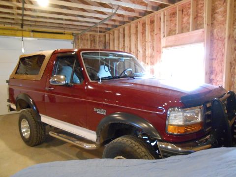 1992 Ford Bronco - Soft top back on
