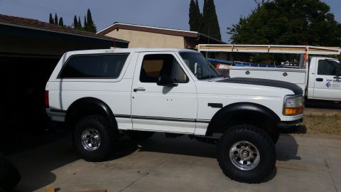 1992 Ford Bronco - This 1992 Ford Bronco is shown in a three-quarter front view.