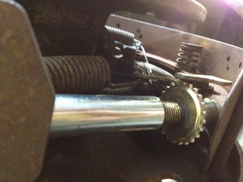 1973 Ford Bronco - Adjuster lever NOT making contact with adjuster screw star wheel