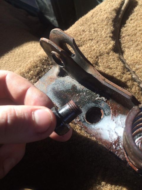 1990 Ford Bronco - Bench seat brackets were NOT going anywhere.