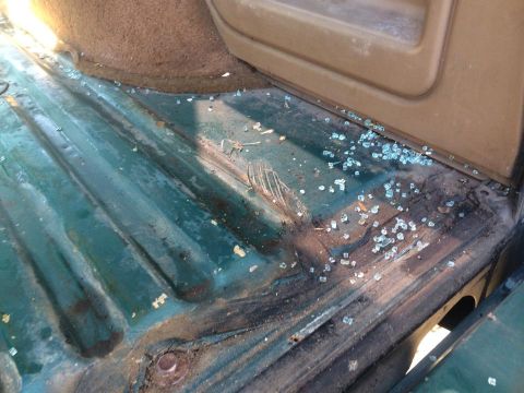 1990 Ford Bronco - Previous Break-in?
