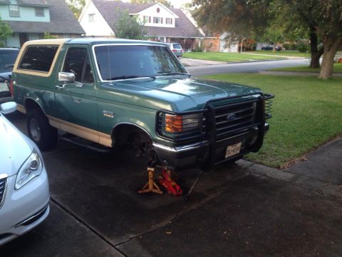1990 Ford Bronco - Ball Joints? What joints?