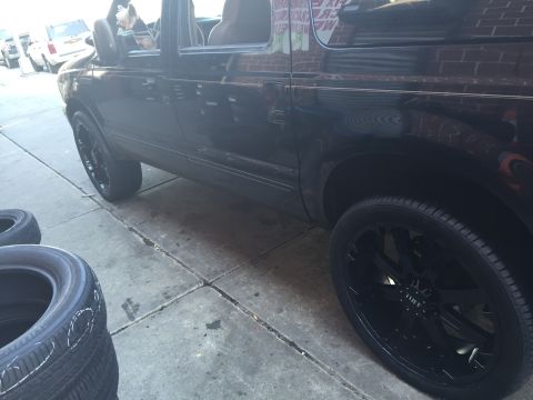 2000 Ford Excursion “XLT”