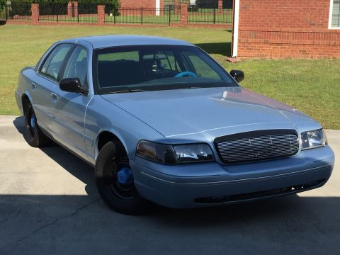 1994 Ford Crown Victoria photo