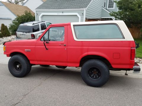 1988 Ford Bronco photo