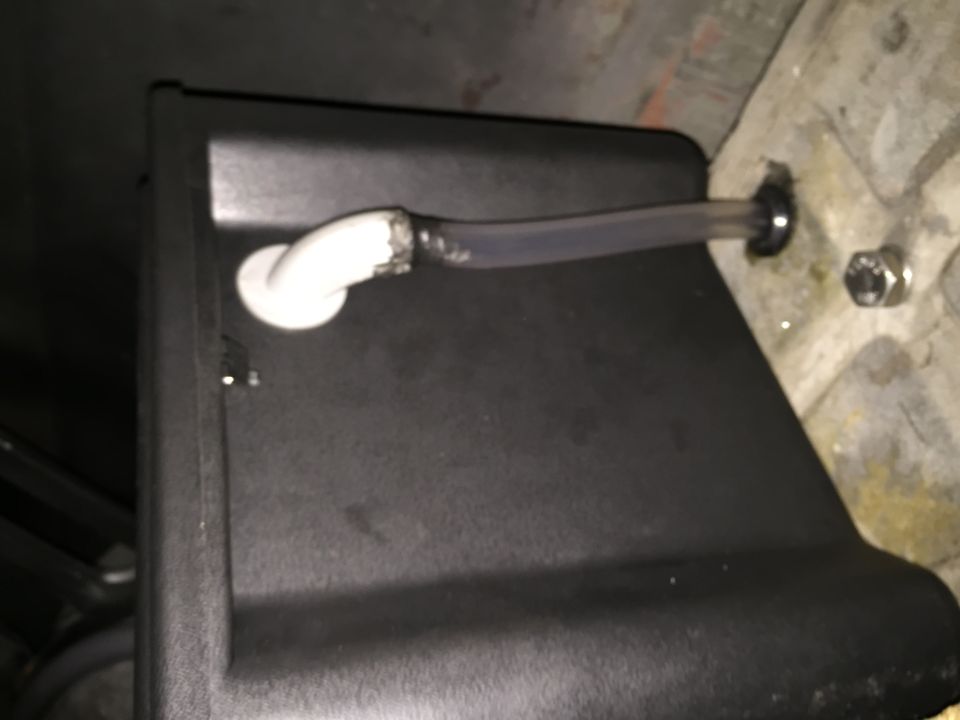 Vent tube. Epoxied into the fitting and to the floor. No movement, no leaks.