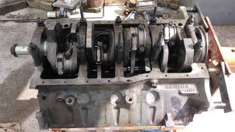 1996 Ford Bronco - all pistons in and and everything checked out