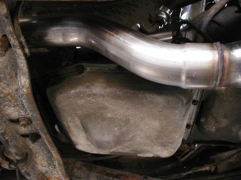 1985 Ford Bronco - going over crossmember