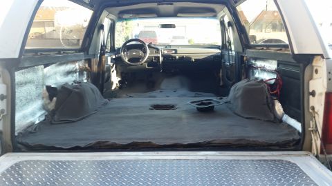1992 Ford Bronco - New tailgate weather stripping installed.
