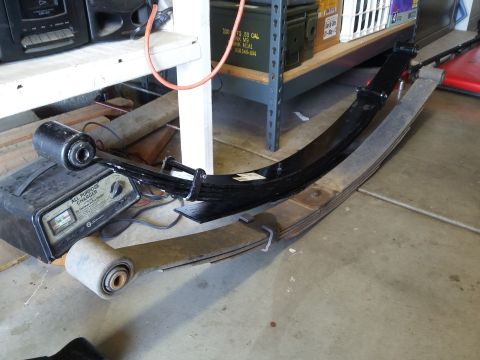 1996 Ford Bronco - Another Compairison, Factory VS. Pro Comp 23211