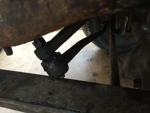 1996 Ford F-150 - leaf to pitman arm contact with stock 96 pitman arm