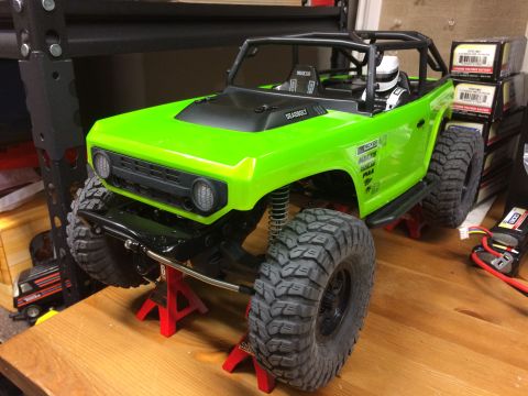 1989 Ford Bronco - This is a radio-controlled rock crawler model, not a 1989 Ford Bronco.