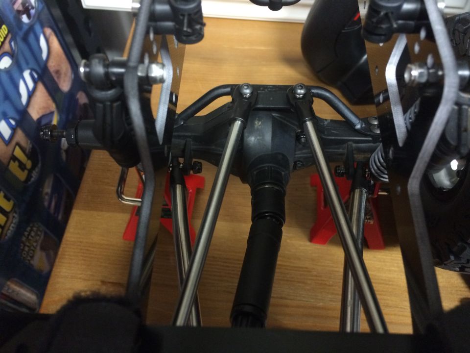 Remote control car chassis with suspension and drive train components