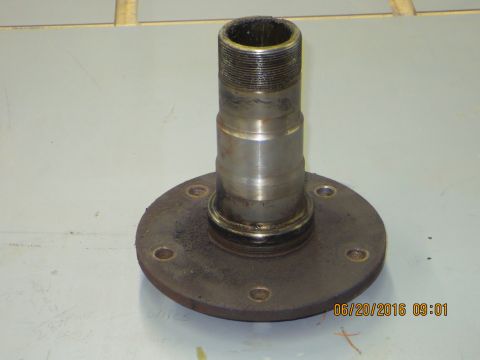 1986 Ford Bronco - Toast spindle from original axle.