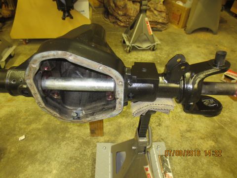 1986 Ford Bronco - 60 housing shot. you can see where I notched on the one side for the narrower leaf. I didn't notch the other end of it. I think I'd rather…