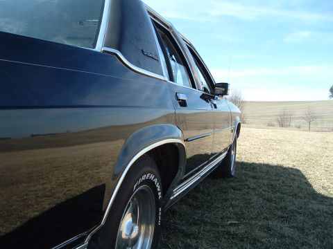 1989 Ford Crown Victoria LTD - 14