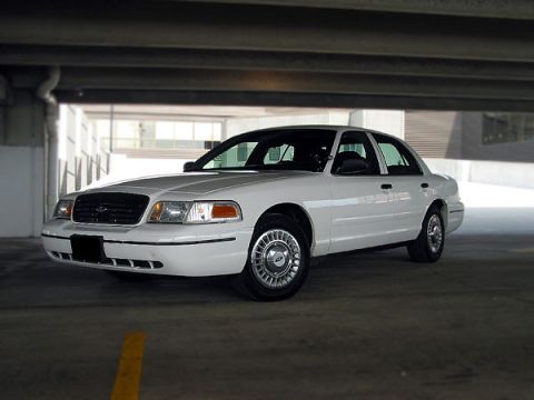 2000 Ford Crown Victoria