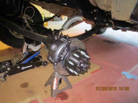1986 Ford Bronco - finished brakes. typical k20 front stuff.