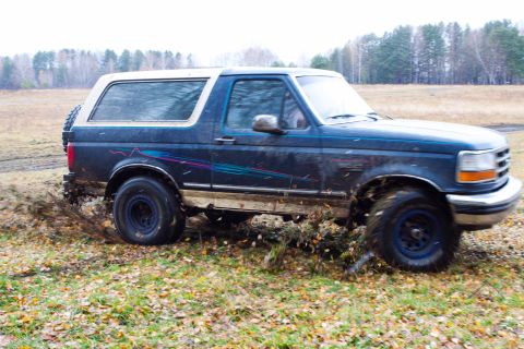 1992 Ford Bronco photo