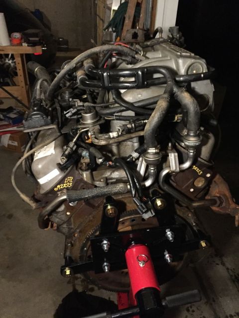 1989 Ford Bronco - the rear of the engine. i posted this picture mainly to show the smog hoses (TAB, TAD, Thermactor hoses, whatever you want to call them). m…