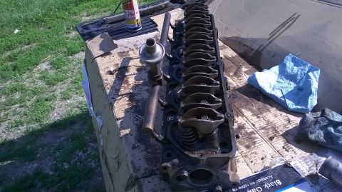 1996 Ford F-150 - Head and air injection manifold taken off.