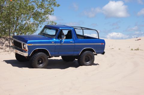 1979 Ford Bronco - On the dunes at Silver Lake.