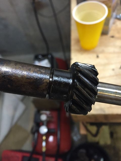 1989 Ford Bronco - a shot of the distributor gear that was in the new motor. by my best guess, this is a steel gear. the area around the roll pin appears smoo…