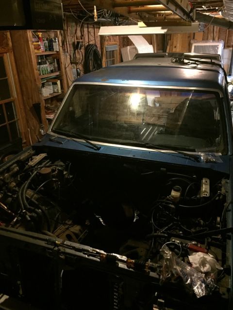 1989 Ford Bronco - hmm. i think something's missing here...