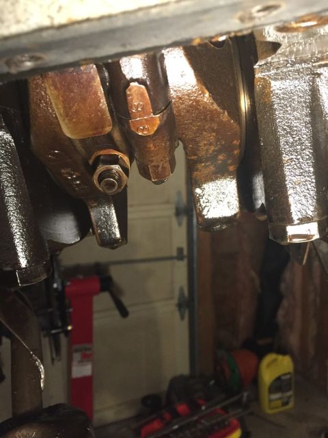 1989 Ford Bronco - here's something interesting. all of the rods and caps were marked. this indicates that the engine was rebuilt at one time or another.