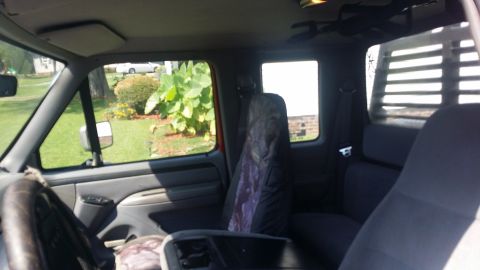 1996 Ford F-250 - Not a fan of the solid rear window and still on the fence about the rifle rack. Needs tint.