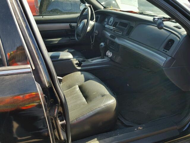 2003 Ford Crown Victoria in 2016