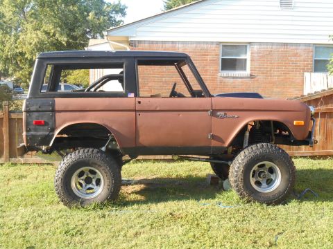 1972 Ford Bronco - Customized 1972 Ford Bronco with a lifted suspension and aftermarket wheels.