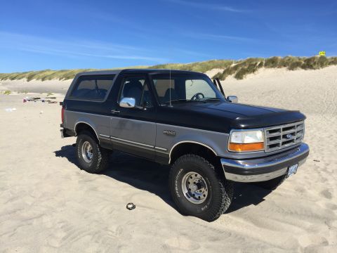 1995 Ford Bronco - At pacific city Oregon!!!