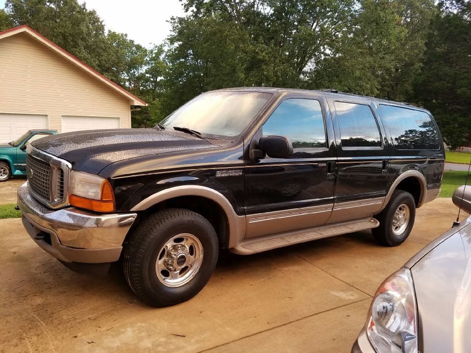 2001 Ford Excursion “Big Bertha”