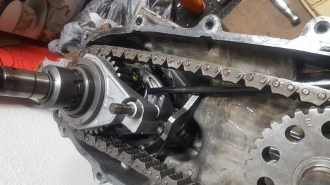 1991 Ford Bronco - Swapping to a manual BW1356 Tcase as well. Unfortunately this one the pump popped out and rotated with the shaft so needs some new parts.