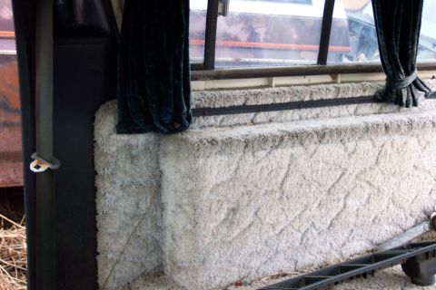 1978 Ford Bronco - Custom interior curtain rods shag headliner