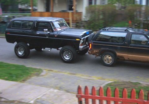 1978 Ford Bronco - Blew the window out due to the stall TC