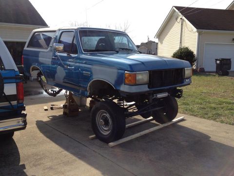 1990 Ford Bronco “The Smurf”
